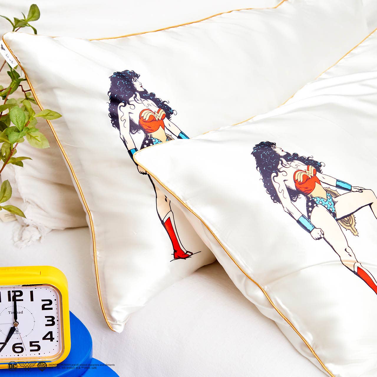 KITSCH - Wonder Woman x kitsch King Satin Pillowcase- Believe in Wond