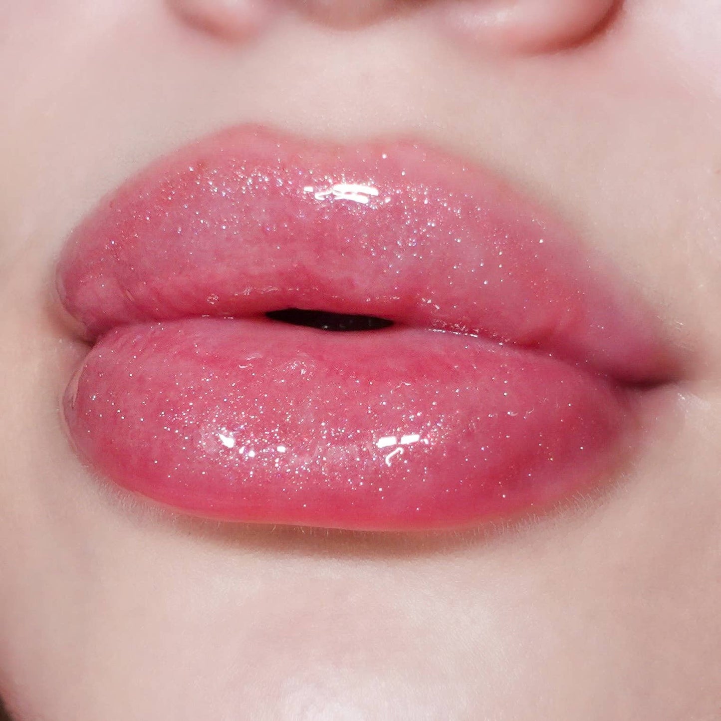 Kara Beauty - LEVEL UP! Nourishing Lip Gloss – Virtual