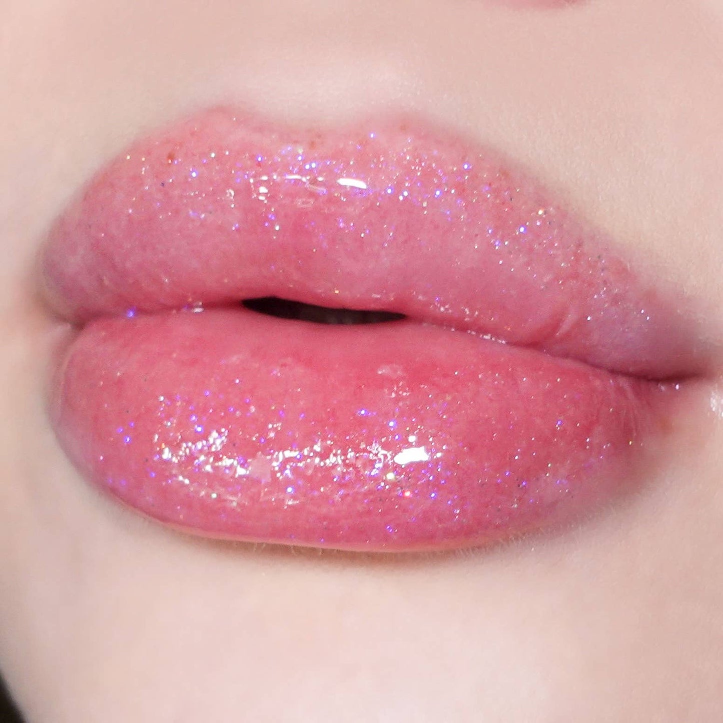 Kara Beauty - LEVEL UP! Nourishing Lip Gloss – Holo Glam